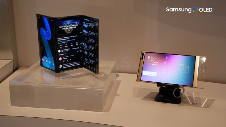 Samsung Tri-Fold Phone Reportedly in Development; Could Debut in 2025